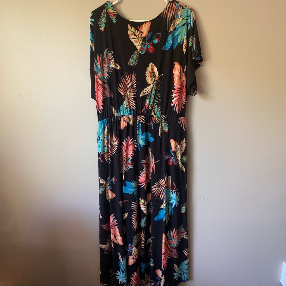 Tropical Dress - Picture 4 of 4